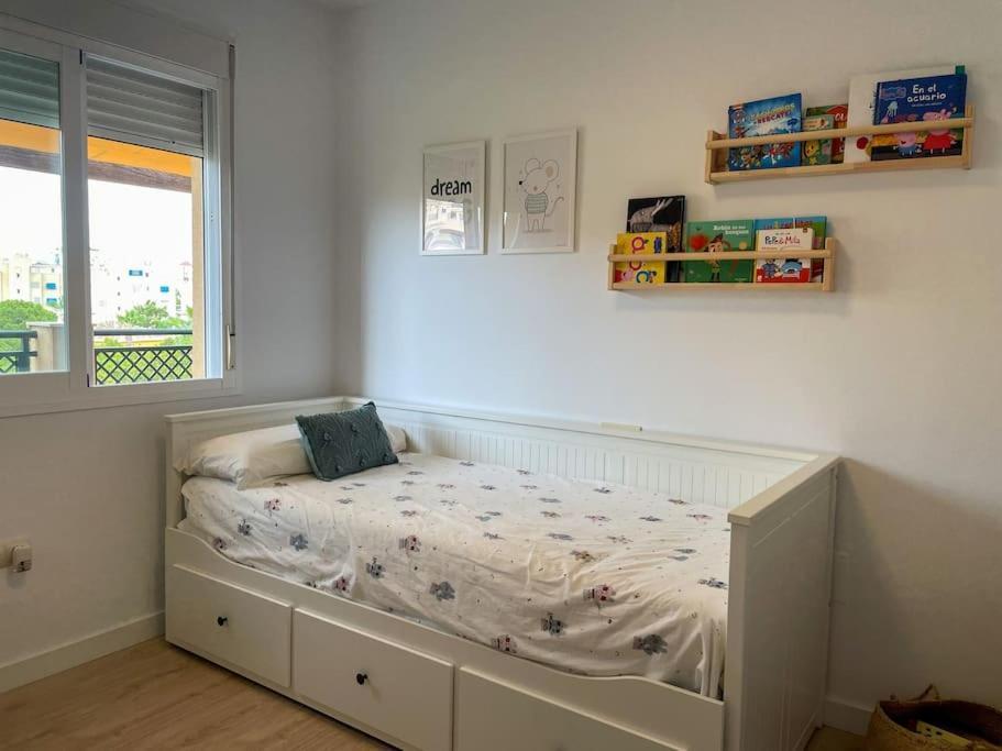 Apartamento Calma Beach Home Torremolinos Dış mekan fotoğraf